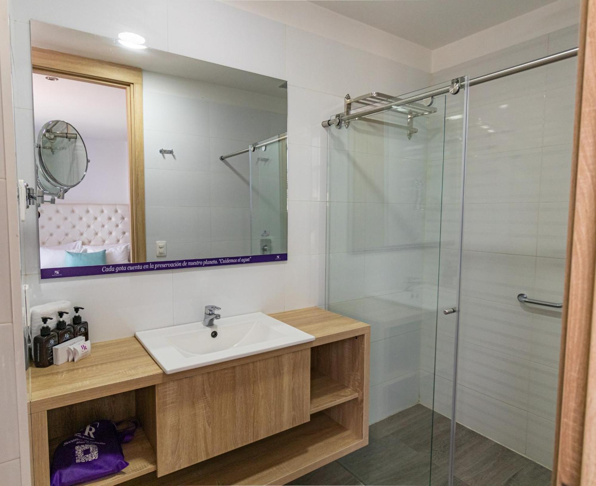 Hotel Roseliere Bucaramanga 佛罗里达布兰卡 外观 照片