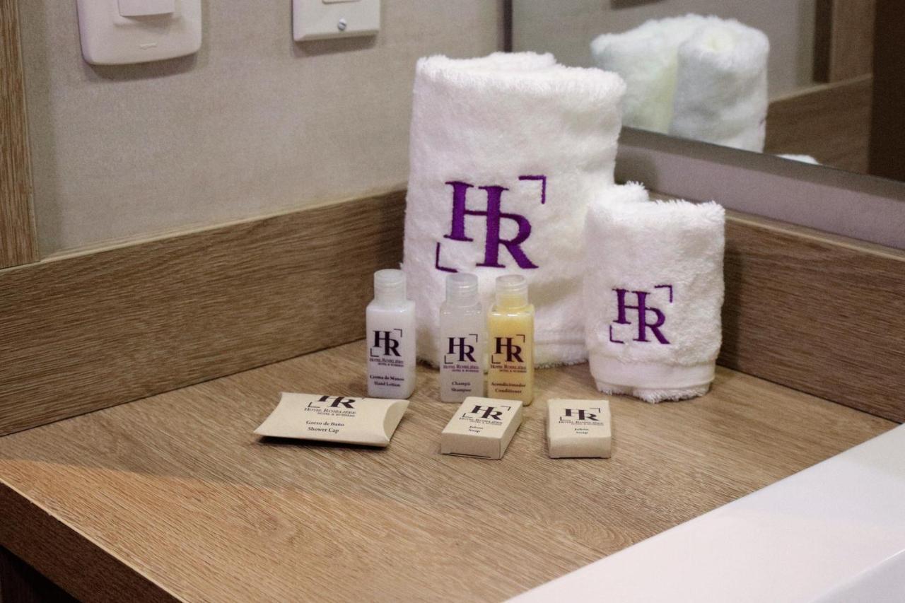 Hotel Roseliere Bucaramanga 佛罗里达布兰卡 外观 照片